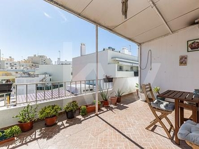 Apartamento T2 a menos de 200m da Praia | Armação de Pêra - Algarve