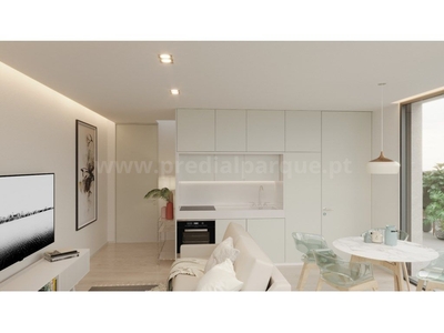 Apartamento T0+1 com terraço com 12.8 m2, Matosinhos