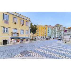 Loja à venda em Estrela, Lisboa