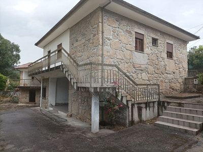 Moradia T3 para arrendar em Dossãos, Vila Verde