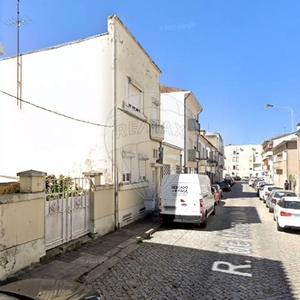 Moradia T4 para arrendar em Ramalde, Porto