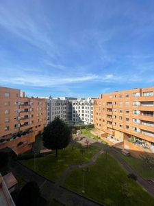 Apartamento T1 para arrendamento em Travessa de Silva Porto