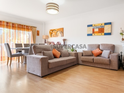 Apartamento T3 para arrendamento em Cascais e Estoril