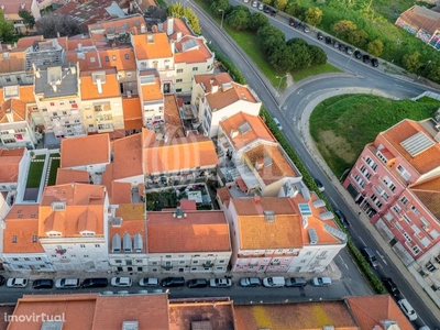 Edifício para comprar em Penha de França, Portugal