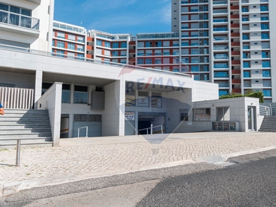 Garagem para arrendar em Alvalade, Lisboa