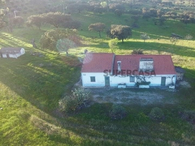 Monte Alentejano à venda em Capelins (Santo António)