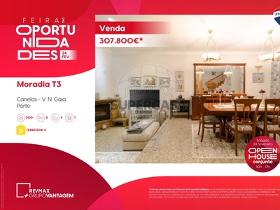 Moradia T3 à venda em Canelas