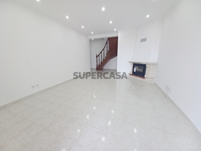 Apartamento T3+1 Duplex à venda em Marrazes e Barosa