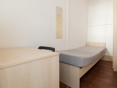 Apartamento mobilado com 7 quartos, Avenidas Novas, Lisboa