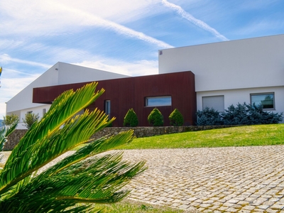 Casa / Villa T5 em Tarouca e Dálvares de 382 m²