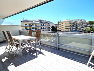 Apartamento T3 Duplex à venda em Cascais e Estoril