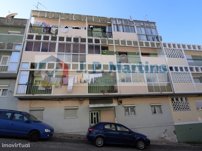 Apartamento localizado no centro de Portimão, junto ao Mercado Municip