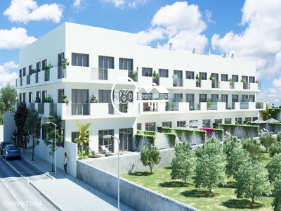 Apartamento T2 com jardim e piscina - Tavira