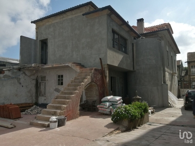 Casa T4 em São Mamede de Infesta e Senhora da Hora de 552 m²
