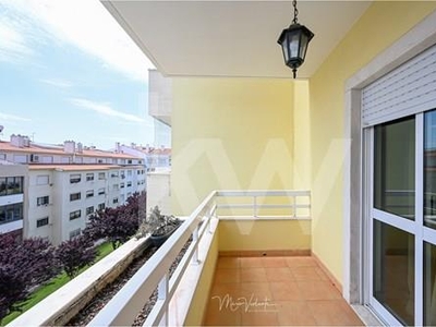 3 bedroom apartment, for sale, with garage and storage room in Buzano, Cascais