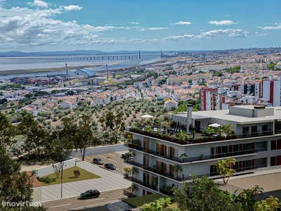 Apartamento T2 com vista rio em condomínio fechado com a piscina