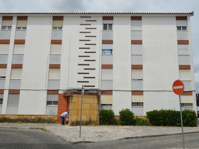 Apartamento T3 em Tomar (São João Baptista) e Santa Maria dos Olivais de 90 m²
