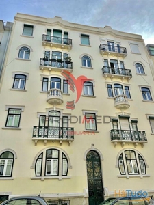 Apartamento T4 c/ Logradouro - Alameda - Lisboa