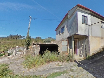Casa de aldeia T3 em Alvares de 188 m²