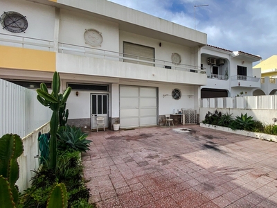 Casa / Villa T3 em Portimão de 178 m²