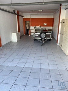 Parque de Estacionamento / Garagem / Box em Faro de 63,00 m²
