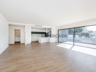 Apartamento T4 Duplex à venda em Cascais e Estoril