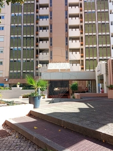 Apartamento T2 para arrendar em Avenidas Novas, Lisboa