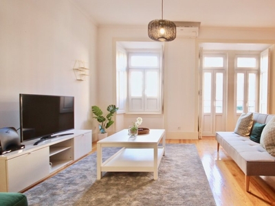 Apartamento chique de 2 quartos para alugar em Avenidas Novas, Lisboa