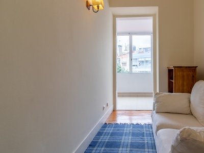 Apartamento de 2 quartos luminoso para alugar em Campolide, Lisboa