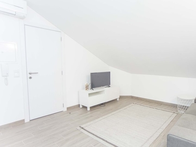 Apartamento de 2 quartos moderno para alugar na Alameda, Lisboa