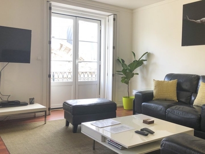 Apartamento de 3 quartos para alugar em Santa Maria Maior, Lisboa