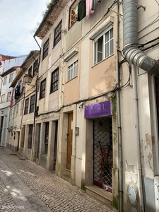 Prédio na Baixa de Coimbra