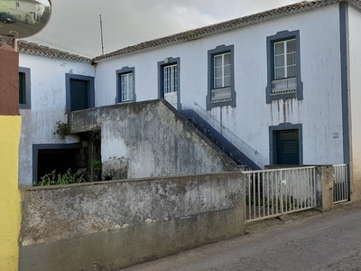 Moradia para venda no Raminho - Ilha Terceira-Açores