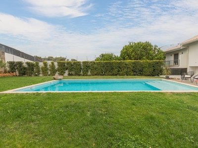 Casa / Villa T4 em Cascais e Estoril de 261 m²