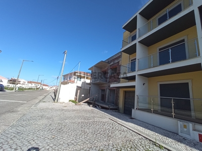 Apartamento T2+1 à venda em São Pedro