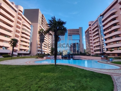 Apartamento T1 para arrendamento em São Domingos de Benfica