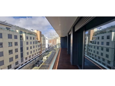Apartamento para alugar em São Domingos de Benfica, Portugal