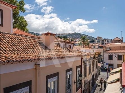 Modern villa with 2 bedrooms located in Rua de Santa Maria | Funchal | Fantastic Investment