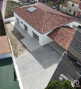 Casa / Villa T3 em Juncal de 173 m²