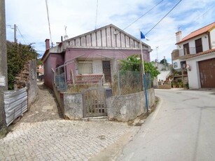 Moradia T2 à venda em Azueira e Sobral da Abelheira, Mafra