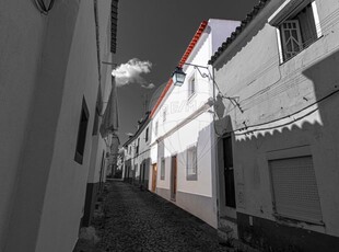 Moradia T4 à venda em Évora (São Mamede, Sé, São Pedro e Santo Antão), Évora