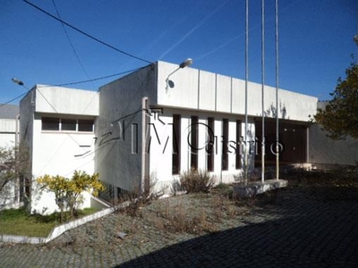 Edifício para alugar em Portalegre, Portugal