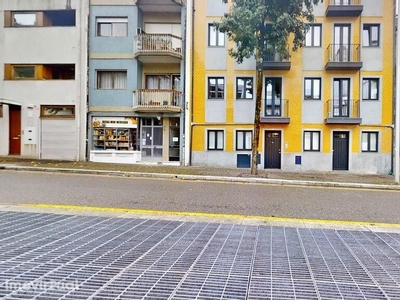 Apartamento T2 em Porto de 106,00 m2