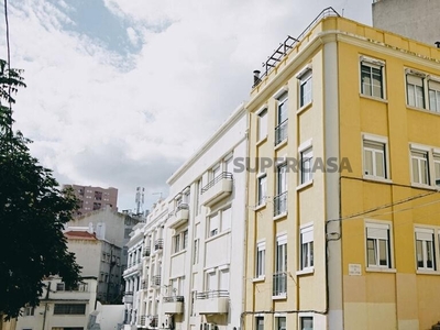 Apartamento T5 à venda em São Vicente