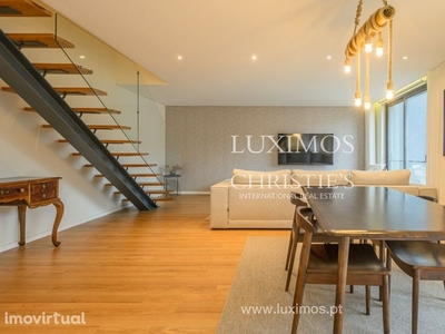 Apartamento T3 Duplex, para venda, no centro do Porto