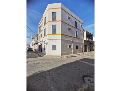 Vende-Se apartamento T1 novo em Moncarapacho, Olhão
