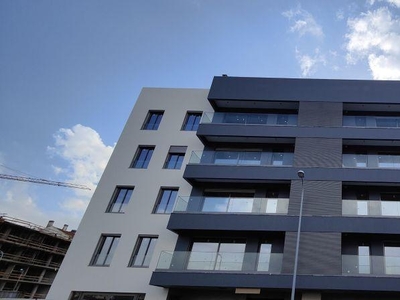 Vende-se fantástico apartamento T2+1 irrepreensível, numa das melhores localizações no Montijo