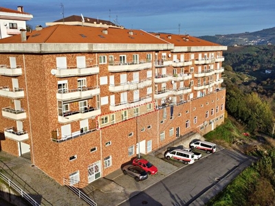 Apartamento T2 à venda em Lamego (Almacave e Sé), Lamego
