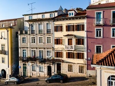 Edifício com 5 andares, no centro histórico de Coimbra