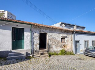 Moradia T3 à venda em Campanhã, Porto